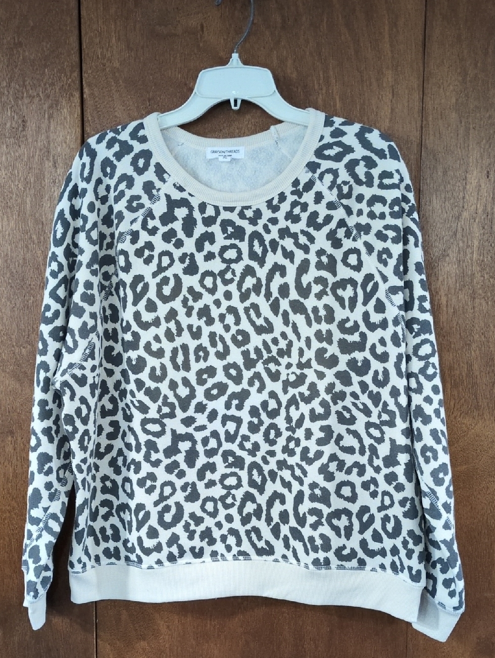 Grayson Threads Cream and White Cozy Pullover EUC XL